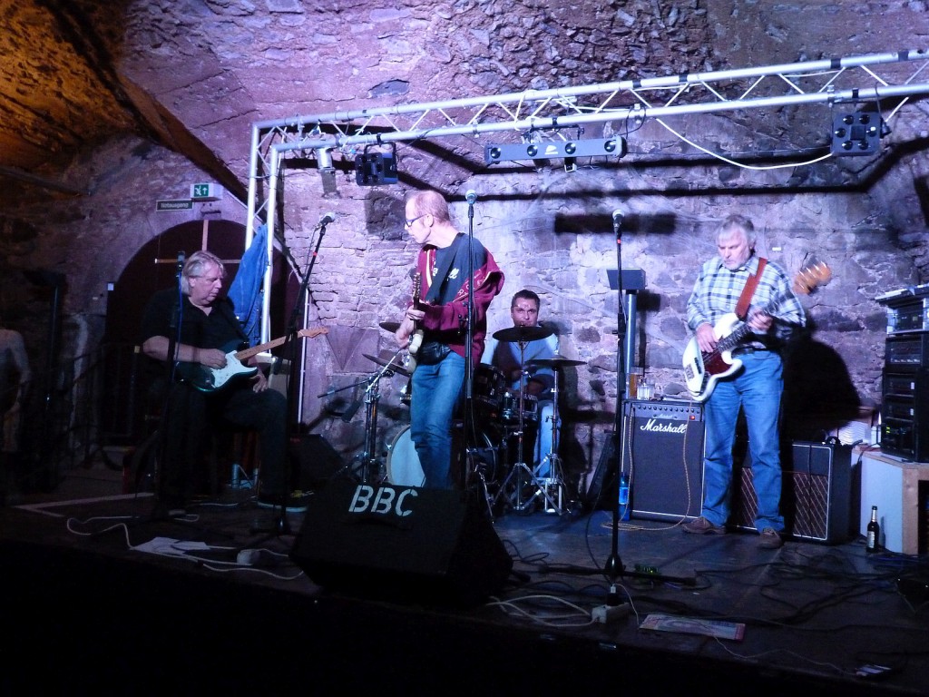 Open Stage Blues Jam im Höchster Schlosskeller