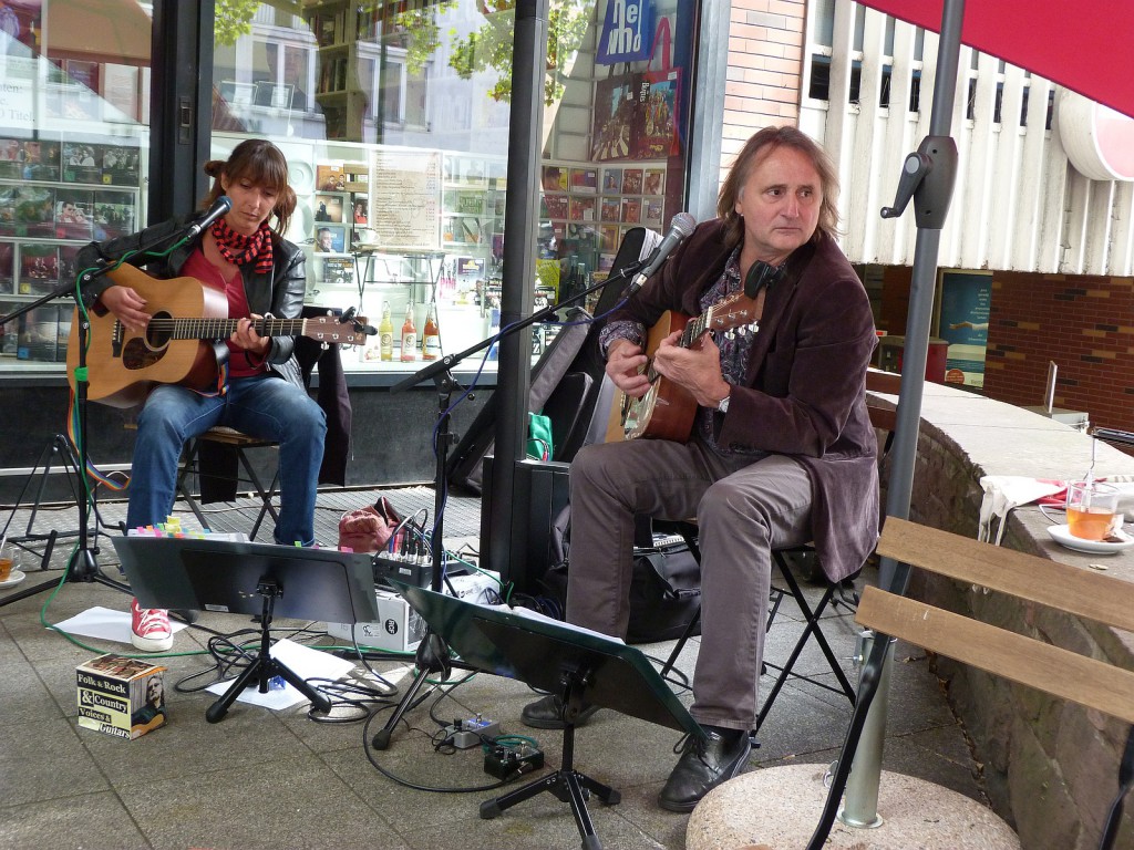 Jen N Tom T-Dee auf dem Kornmarkt, Frankfurt am Main