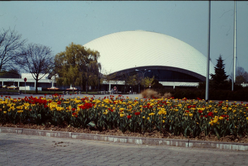 Die Jahrhunderthalle im Jahr 1987