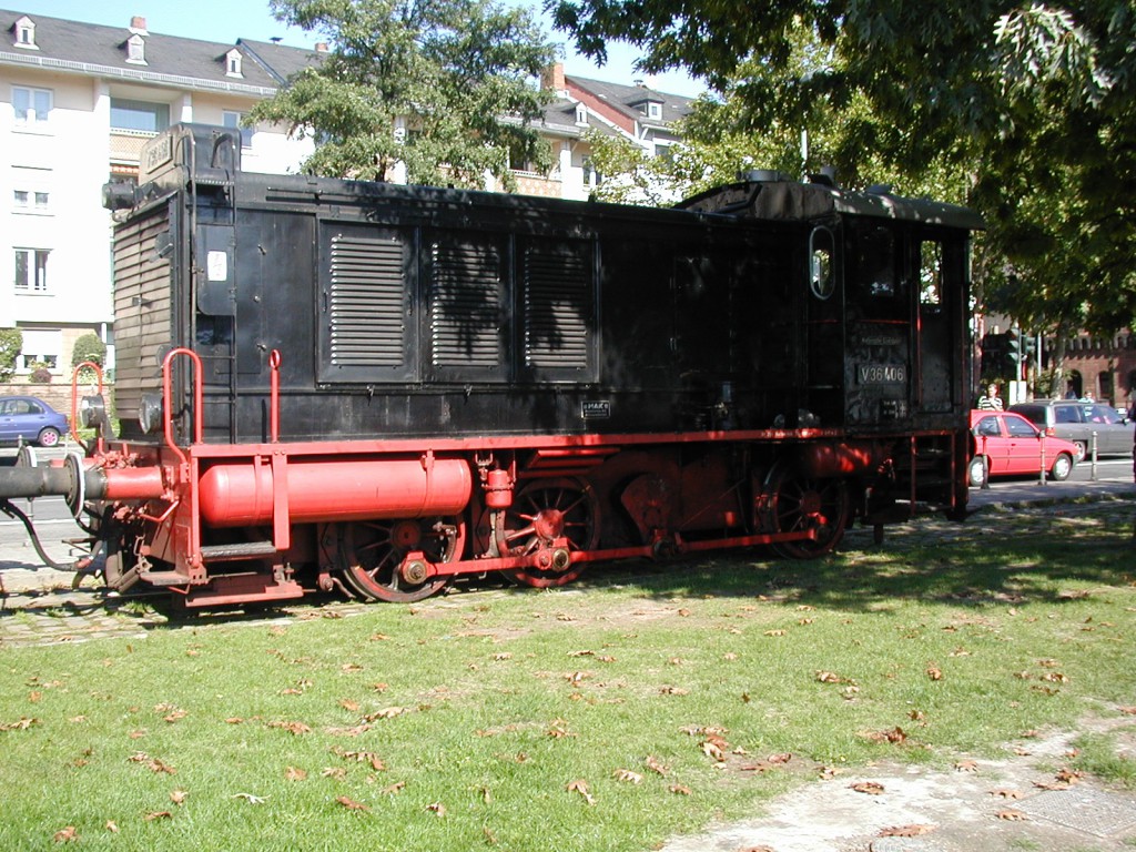 V36 406 auf der Hafenbahn in der Nähe des Eisernen Stegs