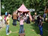 Wiesenfest vor der Stephanuskirche