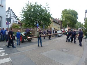 Unterliederbach, Michelskerb, an der Einmündung zur Wagengasse