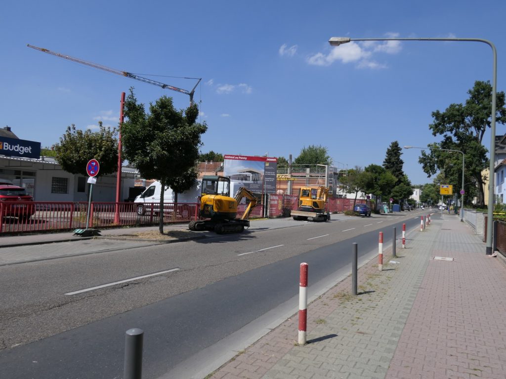 Gotenstraße in Frankfurt am Main Unterliederbach am 27. Juli 2018 um 13 Uhr 13.