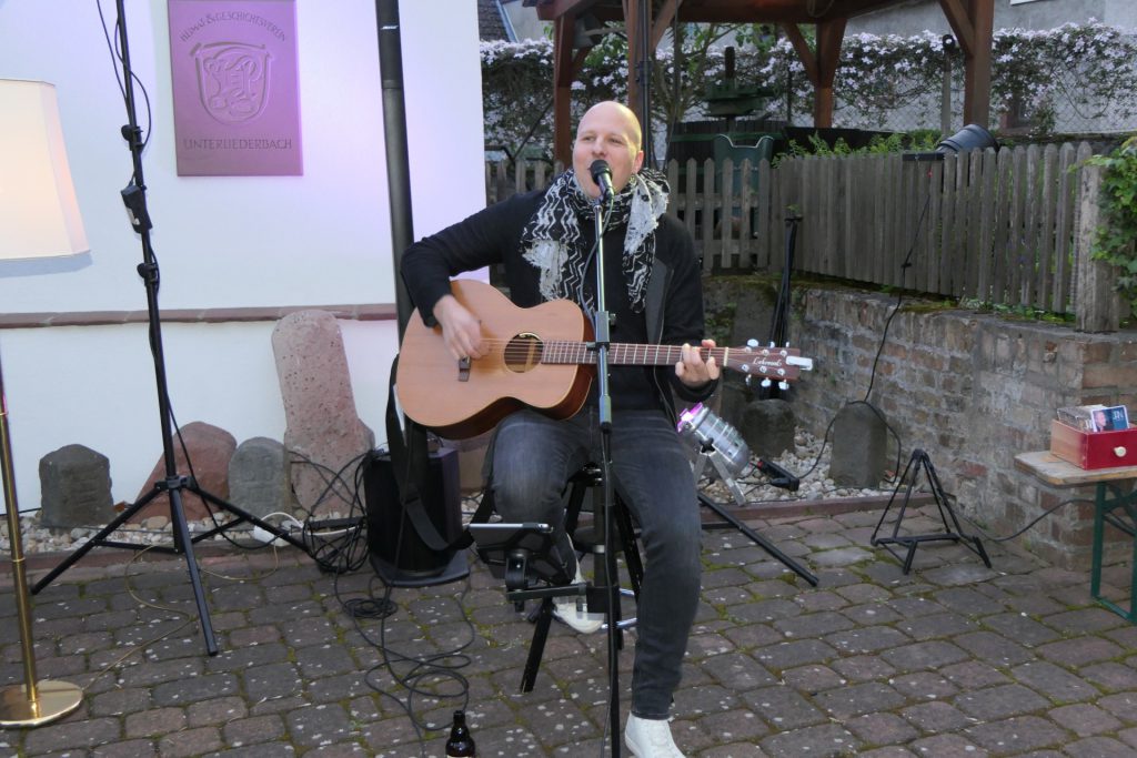 Hoffest des Stadtteilwohnzimmers Unterliederbach - Jan