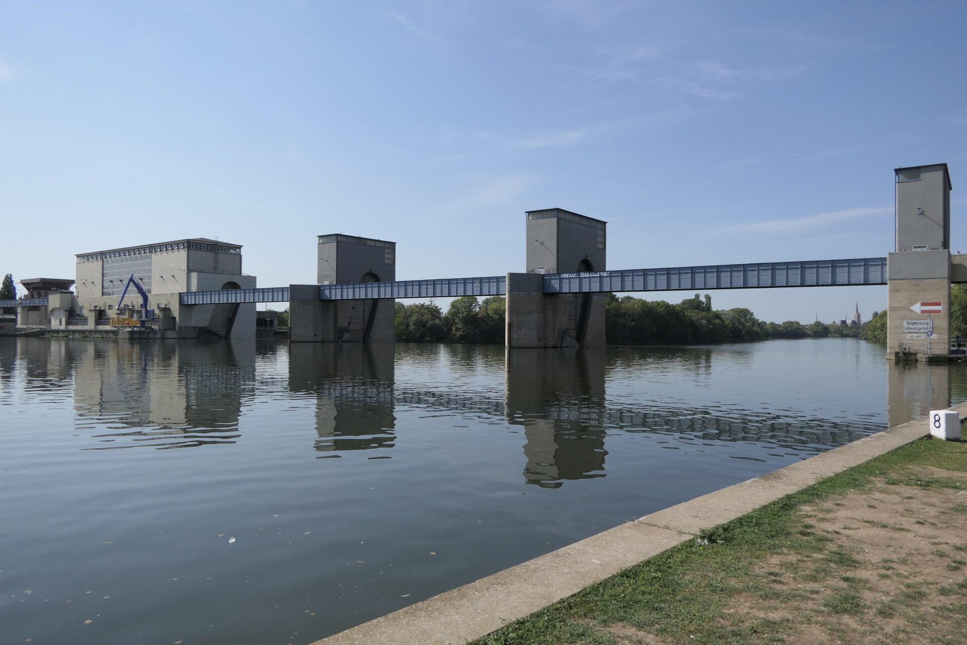 Frankfurt am Main Griesheim, Staustufe