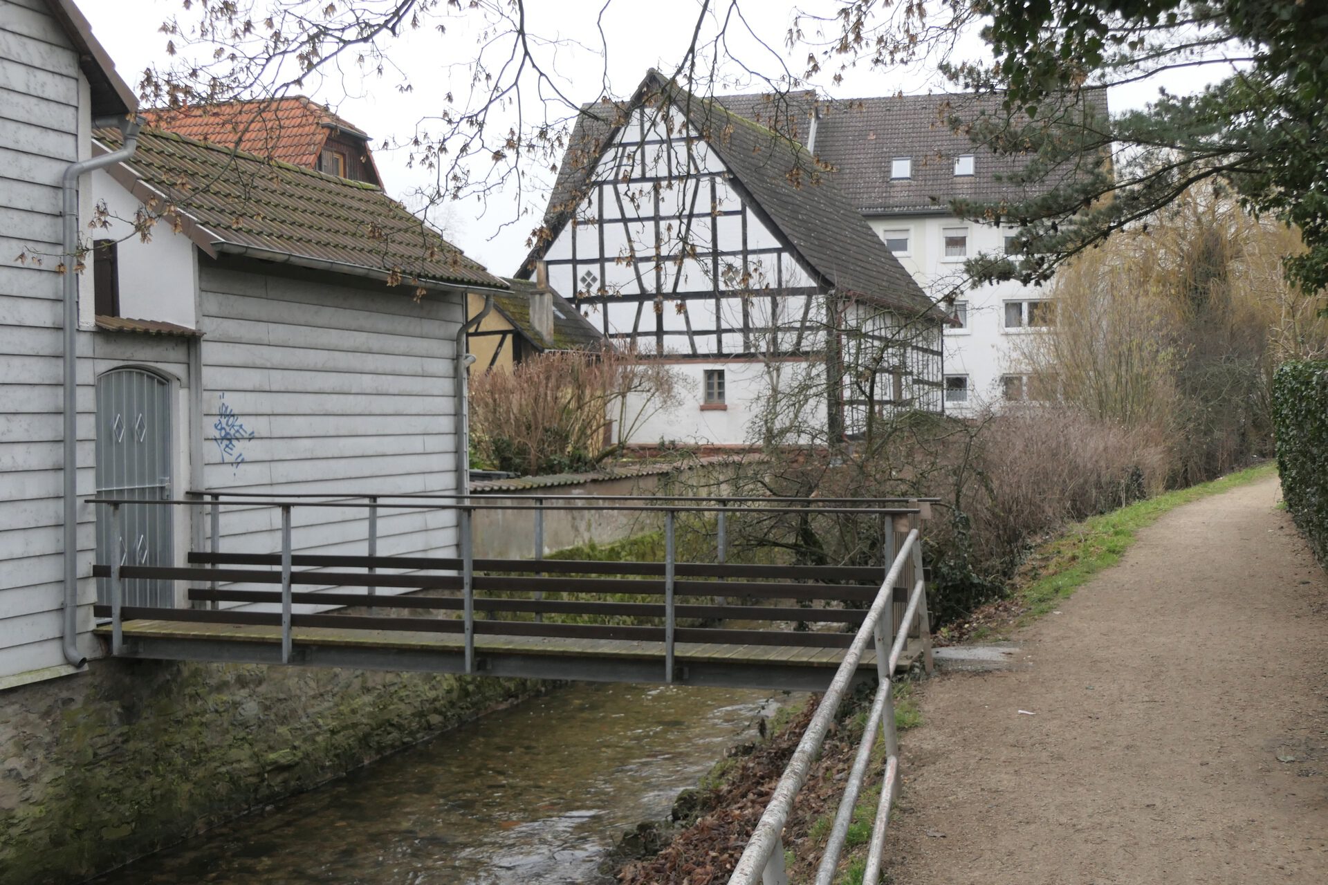 Liederbach in Frankfurt am Main Unterliederbach nördlich der Hunsrückstraße 2022