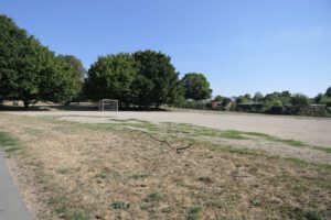 Frankfurt am Main Unterliederbach, Emil-Siering-Park