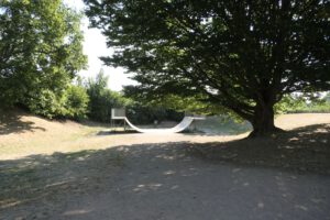 Frankfurt am Main Unterliederbach, Emil-Siering-Park