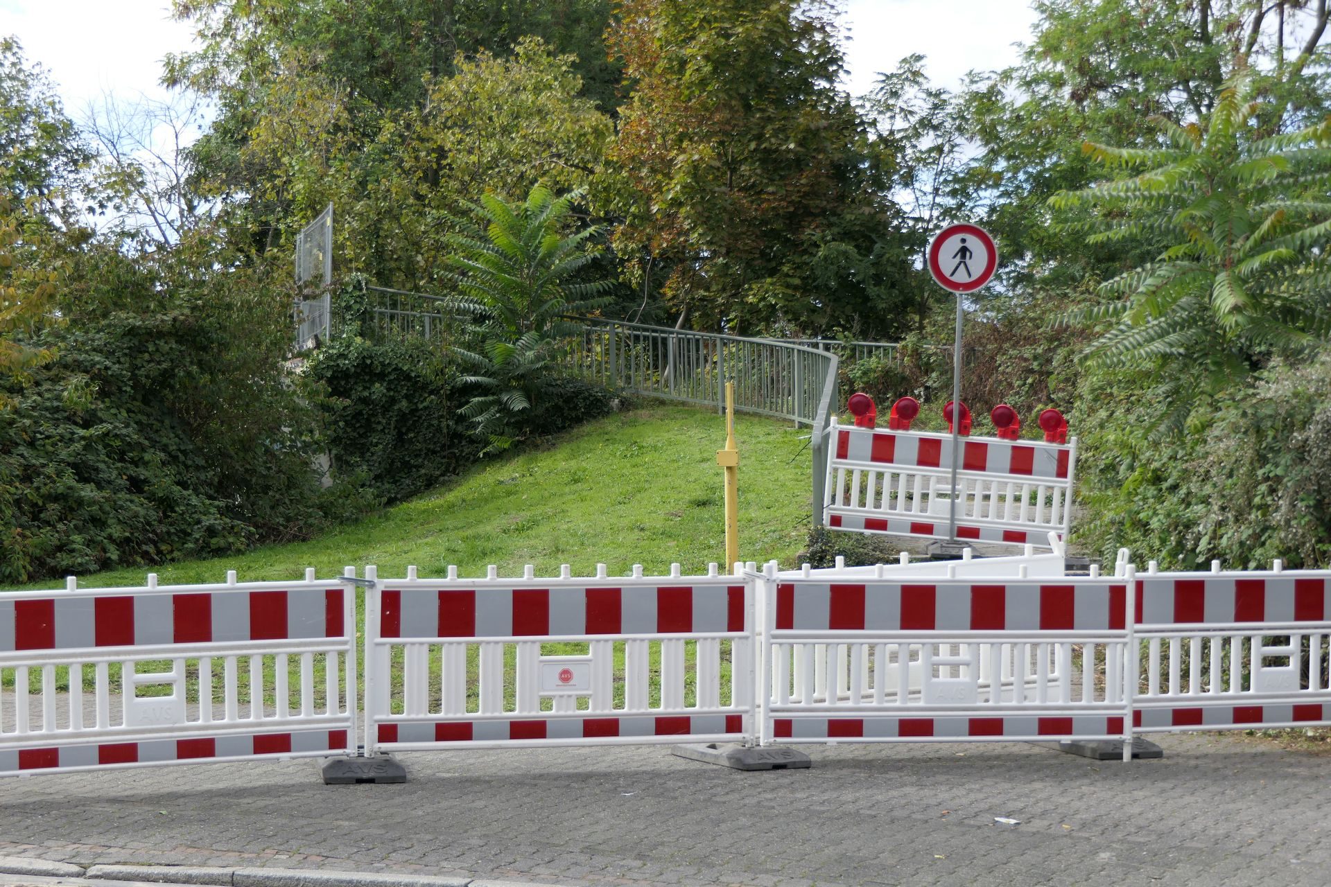 Frankfurt am Main Höchst, Unterliederbach, Brückenaufgang