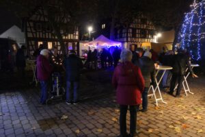 Frankfurt am Main Unterliederbach, Wiehnachtsbaum, Marktplatz