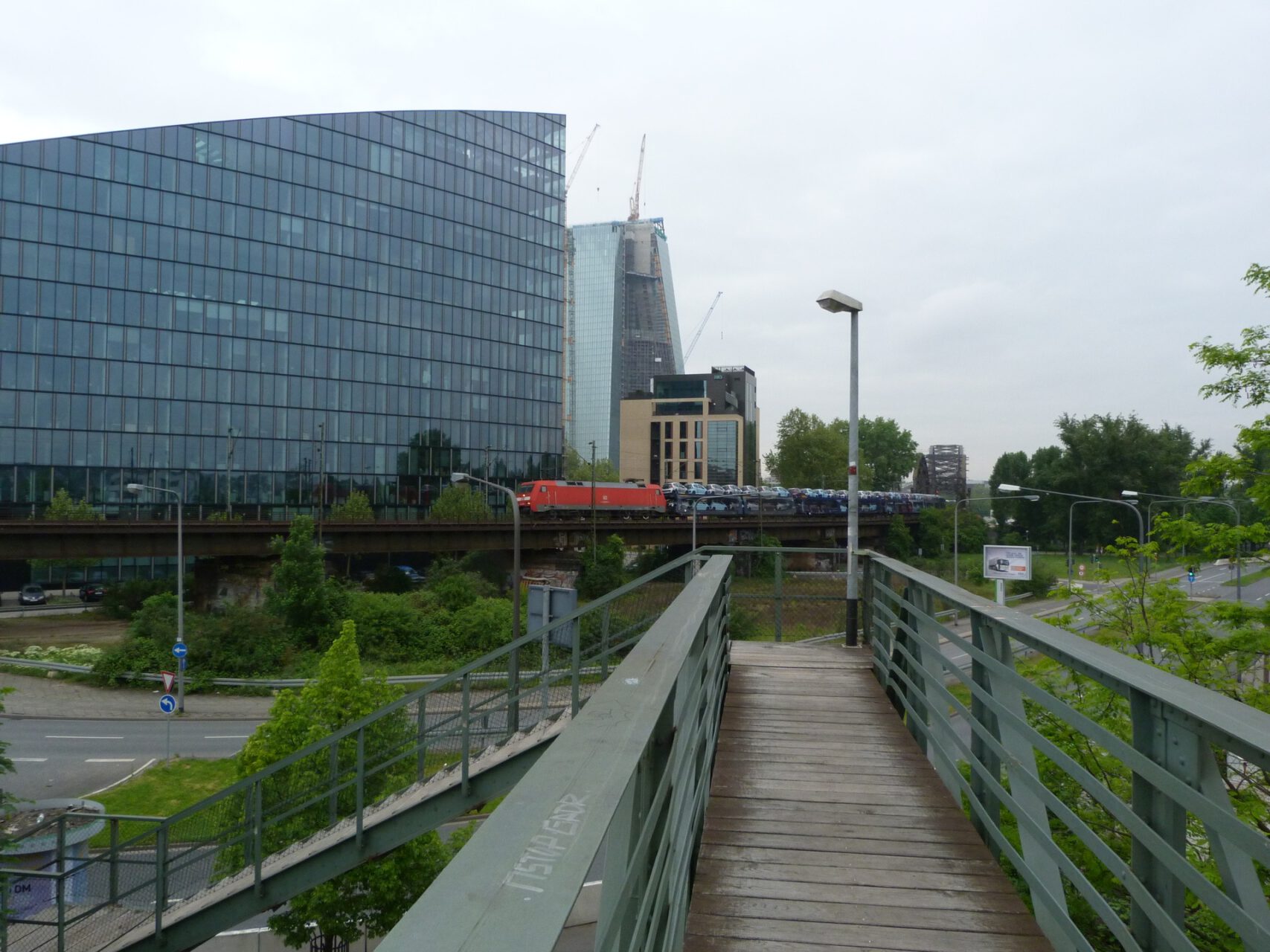 Fußgängersteg, Gerbermühlstraße / Strahlenberger Weg, Frankfurt am Main Sachsenhausen