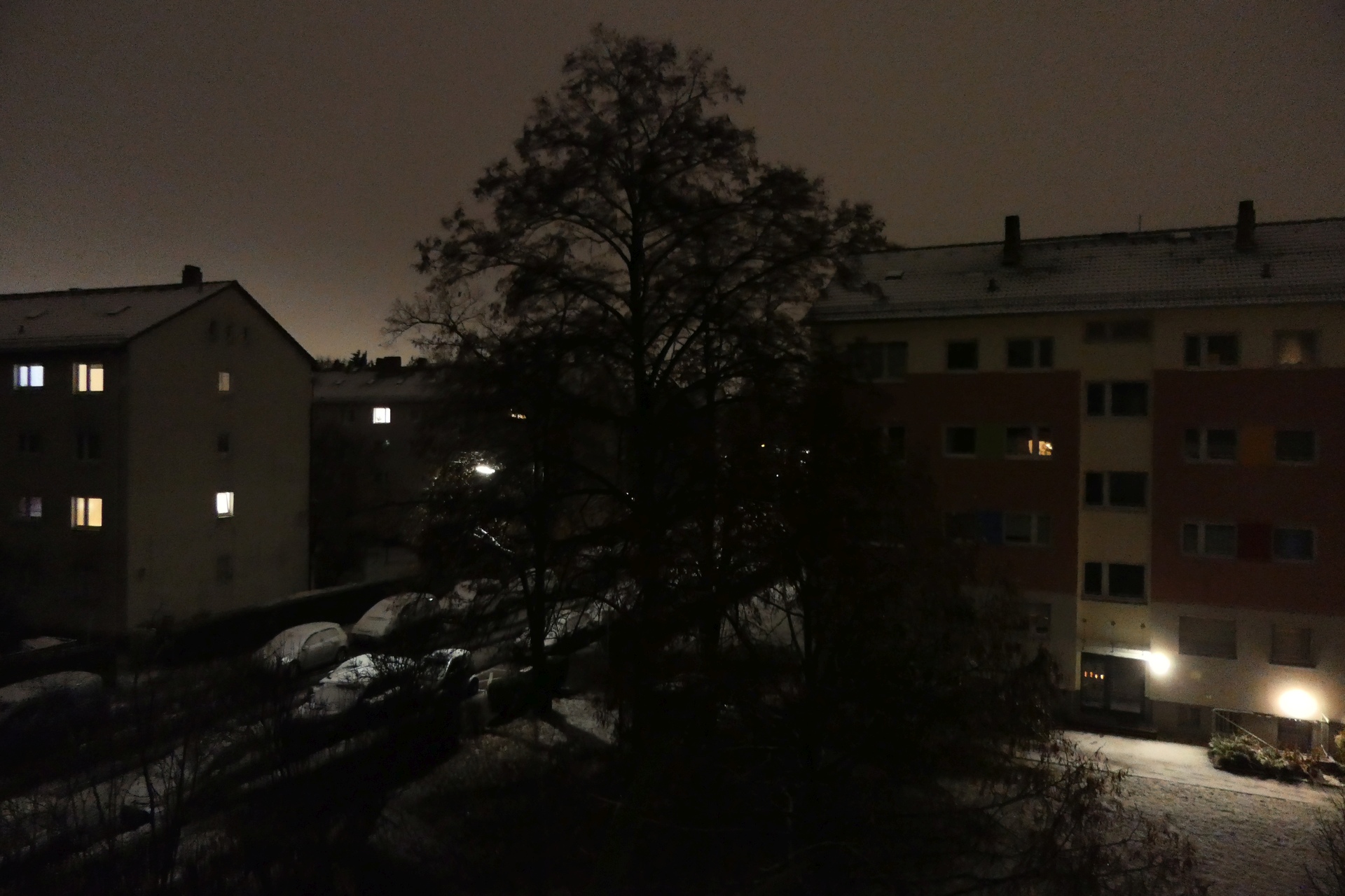 Frankfurt am Main Unterliederbach, Sieringstraße, Schnee, Nacht