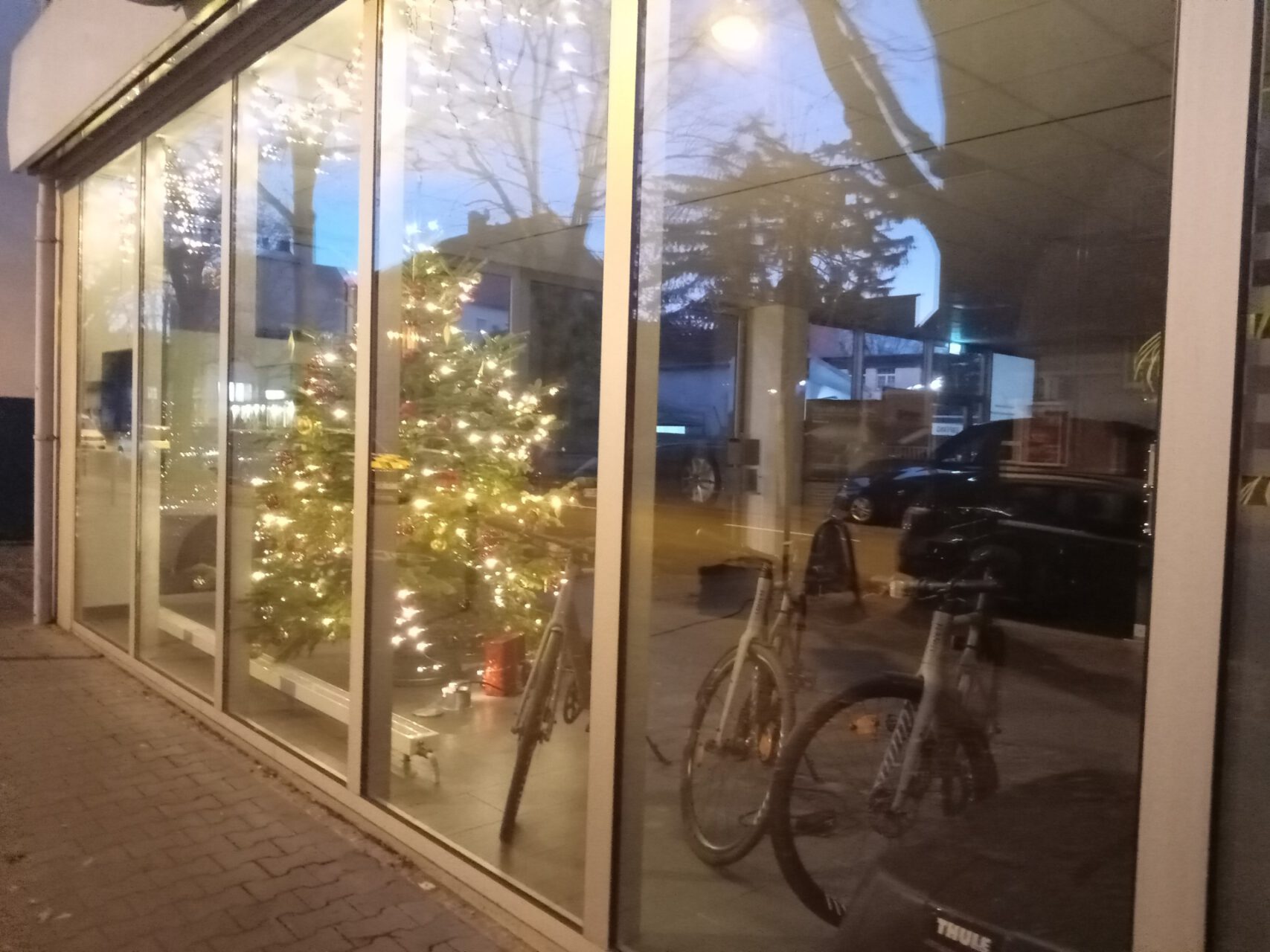 Frankfurt am Main, Unterliederbach, Königsteiner Straße