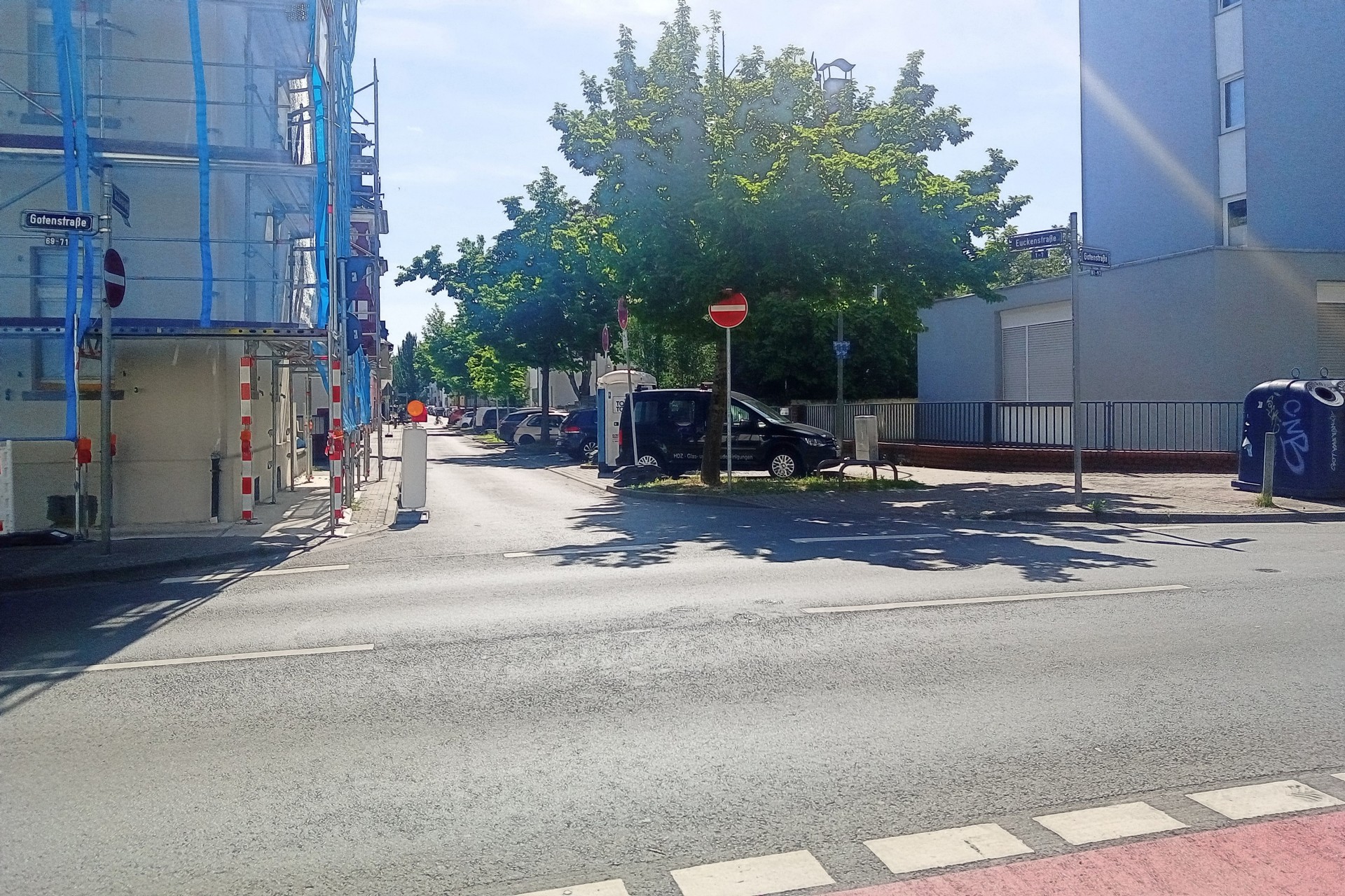 Frankfurt am Main, Unterliederbach, Euckenstraße