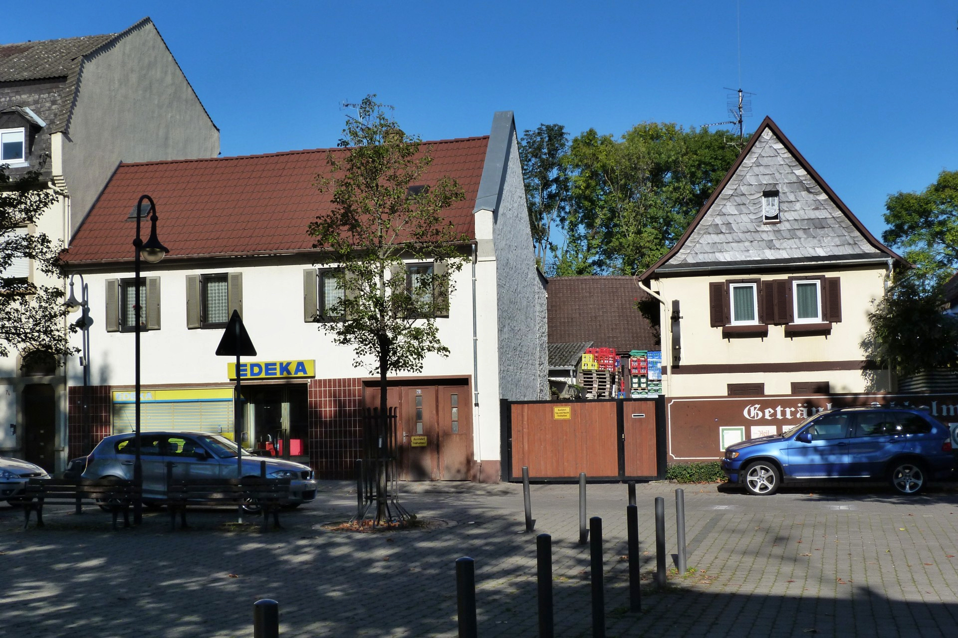 Frankfurt am Main, Unterliederbach, Marktplatz