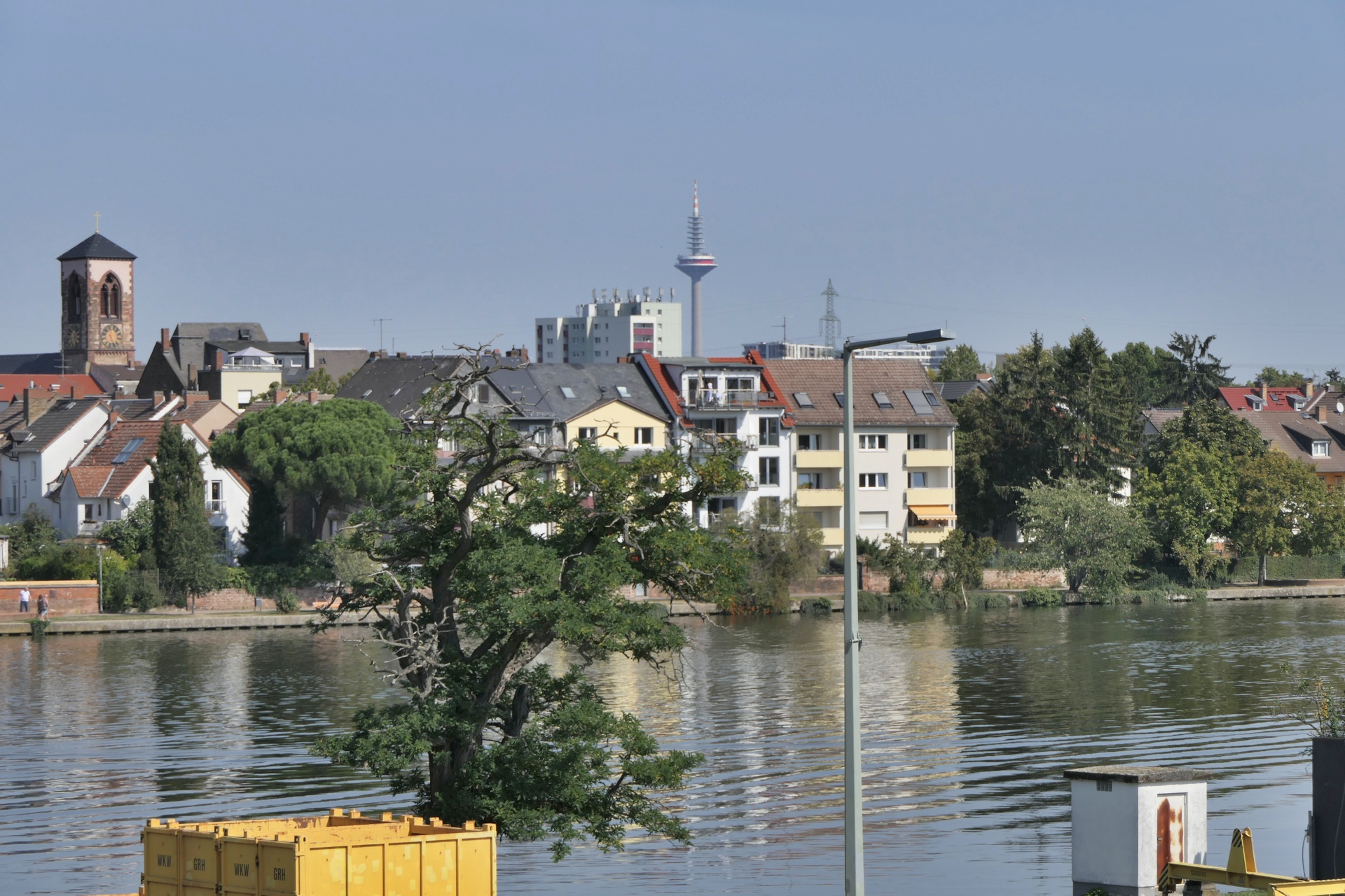 Frankfurt am Main, Griesheim, Schleuse, Ginnheimer Spargel
